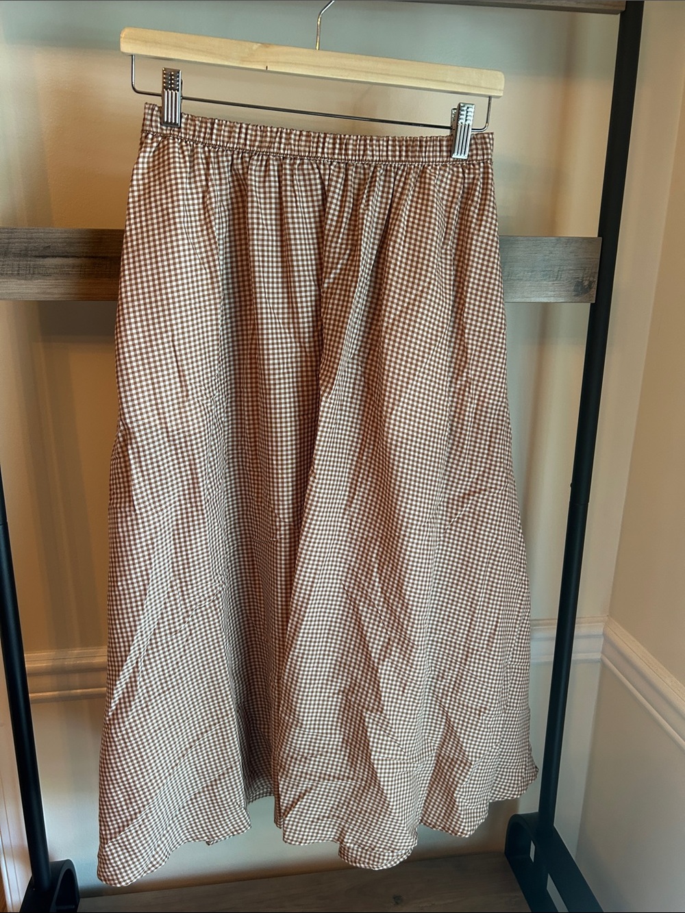 Gingham Midi Skirt in Brown and Cream with pockets